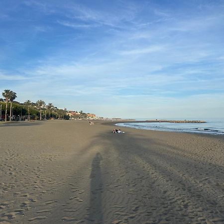 Apartamento Maui Beach En El Palo Μάλαγα Εξωτερικό φωτογραφία