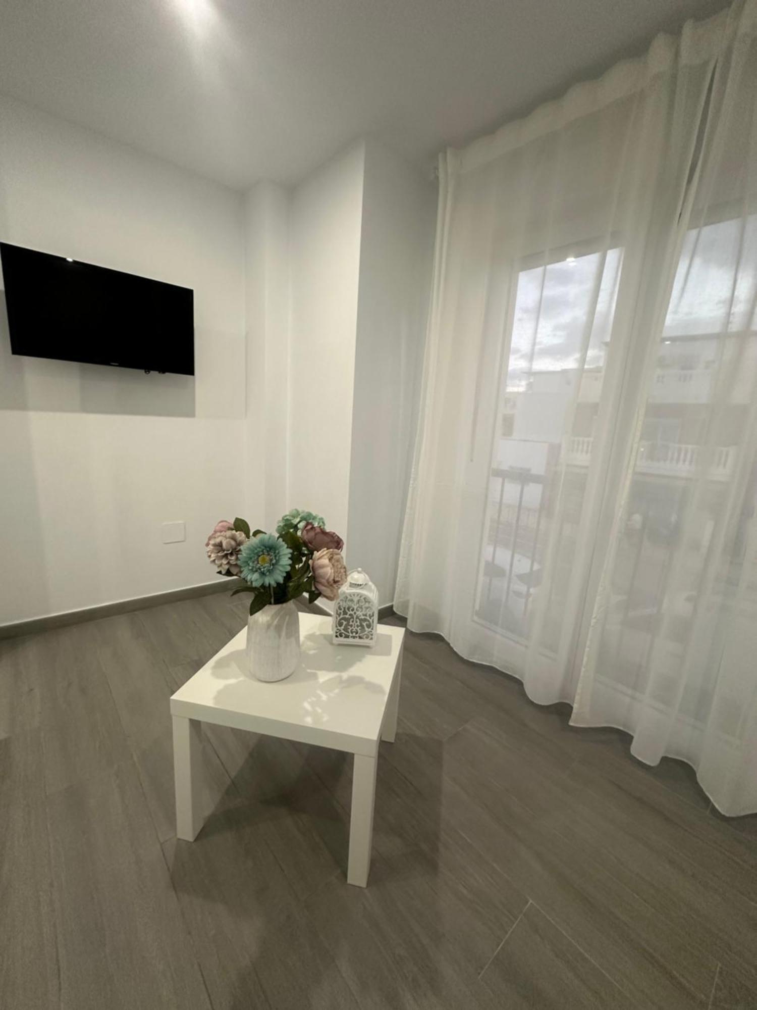Apartamento Maui Beach En El Palo Μάλαγα Εξωτερικό φωτογραφία