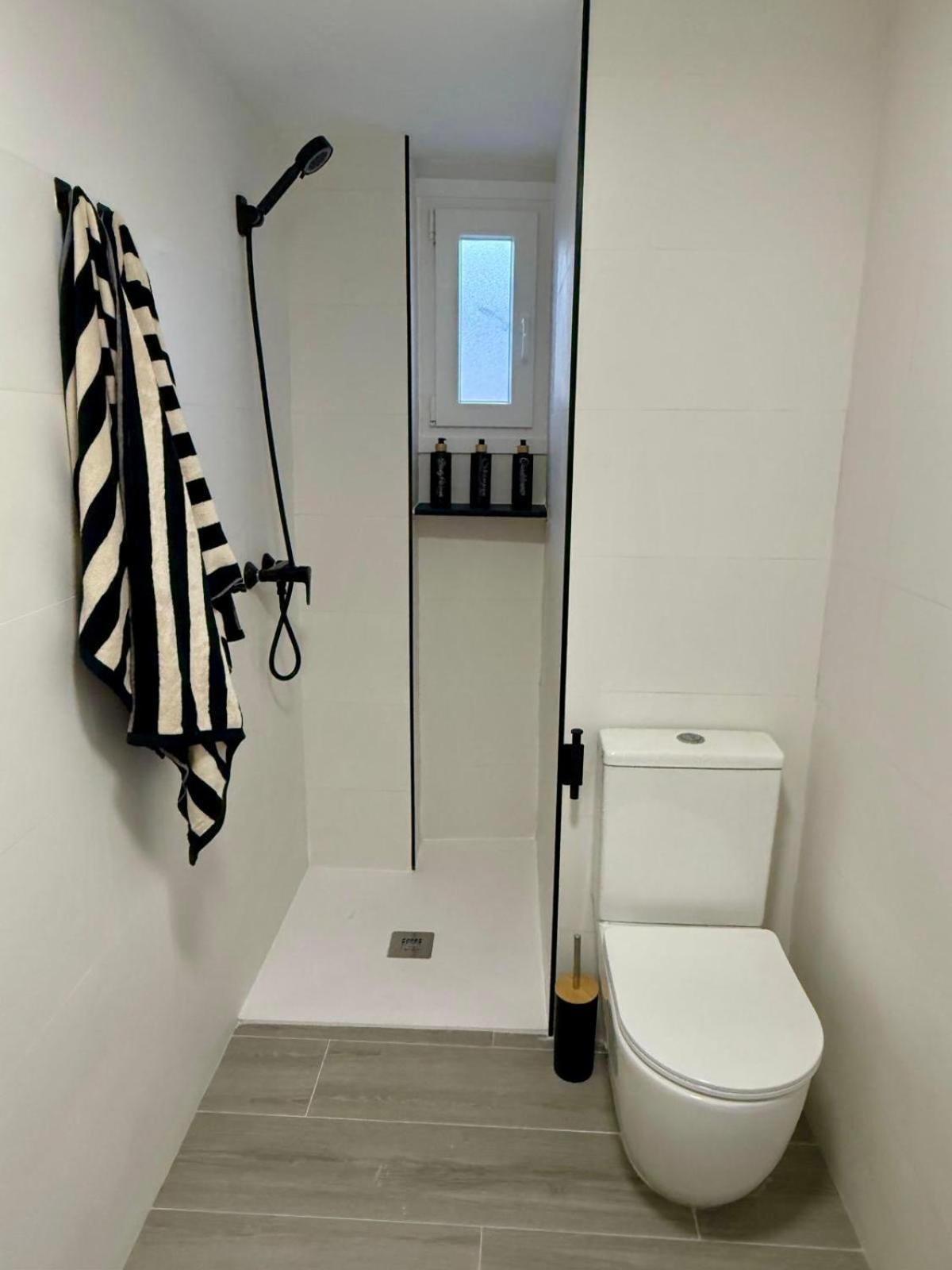 Apartamento Maui Beach En El Palo Μάλαγα Εξωτερικό φωτογραφία