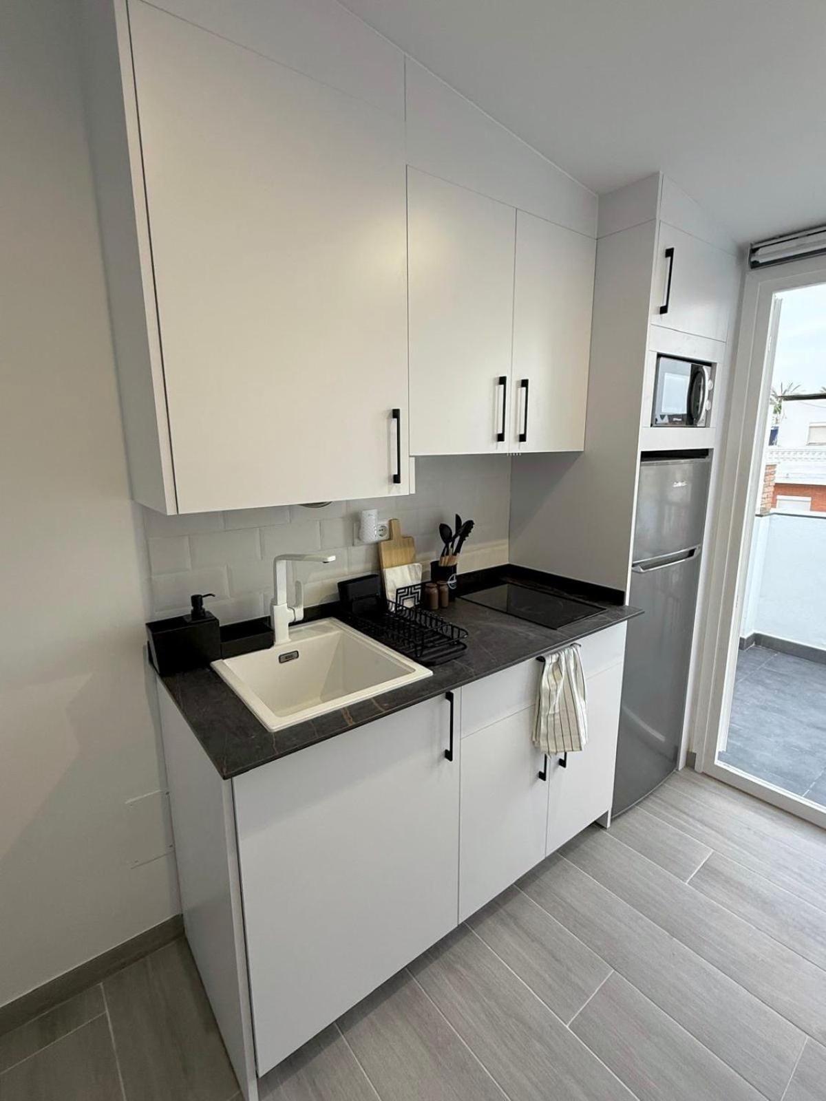 Apartamento Maui Beach En El Palo Μάλαγα Εξωτερικό φωτογραφία